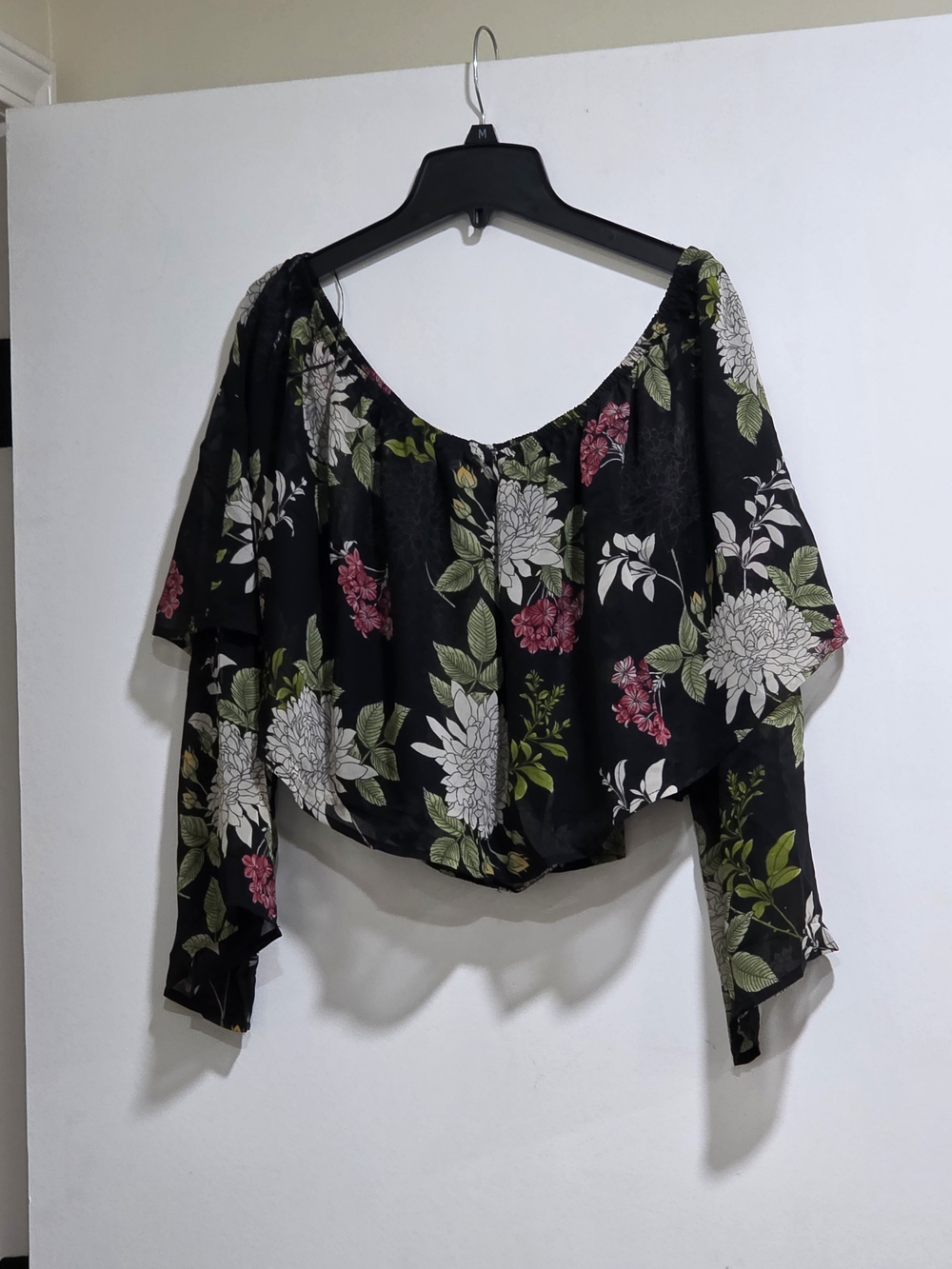 Cleo Black Floral Off Shoulder Flowy Blouse XL